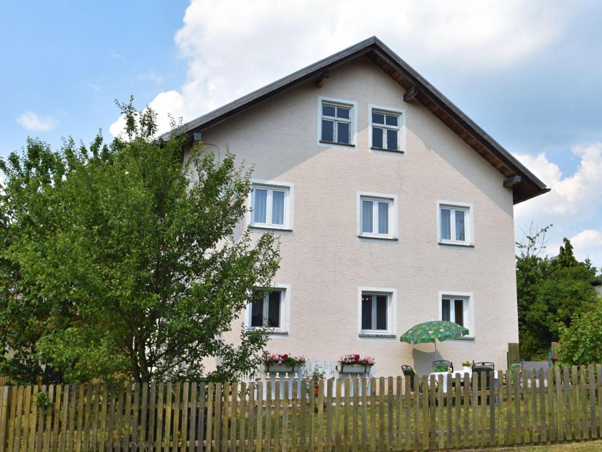 Holiday Home With Garden Near The Forest Arnschwang Eksteriør bilde