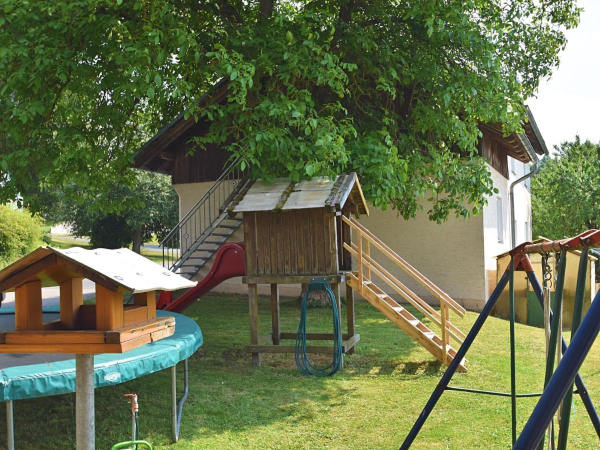 Holiday Home With Garden Near The Forest Arnschwang Eksteriør bilde